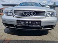 Zderzak przód przedni Audi A4 b5 lift 99- LY7W