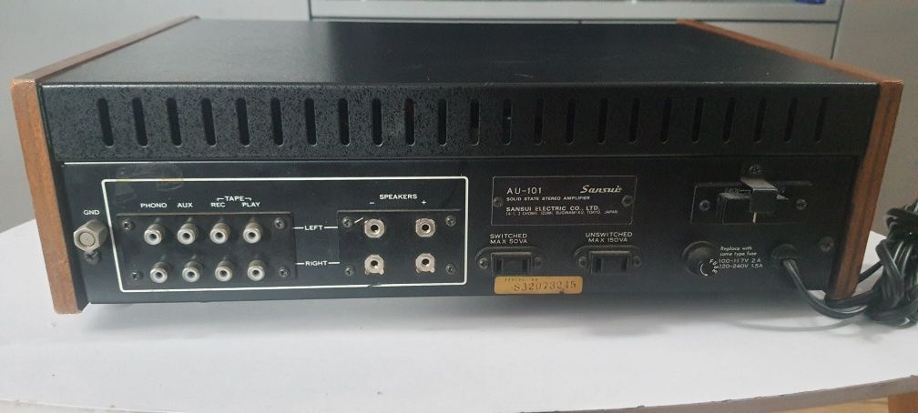Wzmacniacz Sansui AU-101