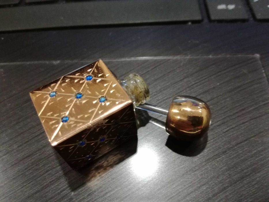Snuff Bottle-Frasco Perf Miniatura Vidro Montado Metal  Cristais Azuis