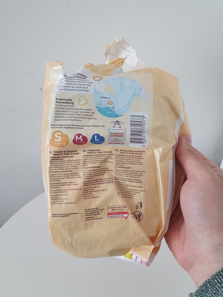 Pieluszki do Pływania BabyDream 4-9kg 4 sztuki. Pieluchy do wody.