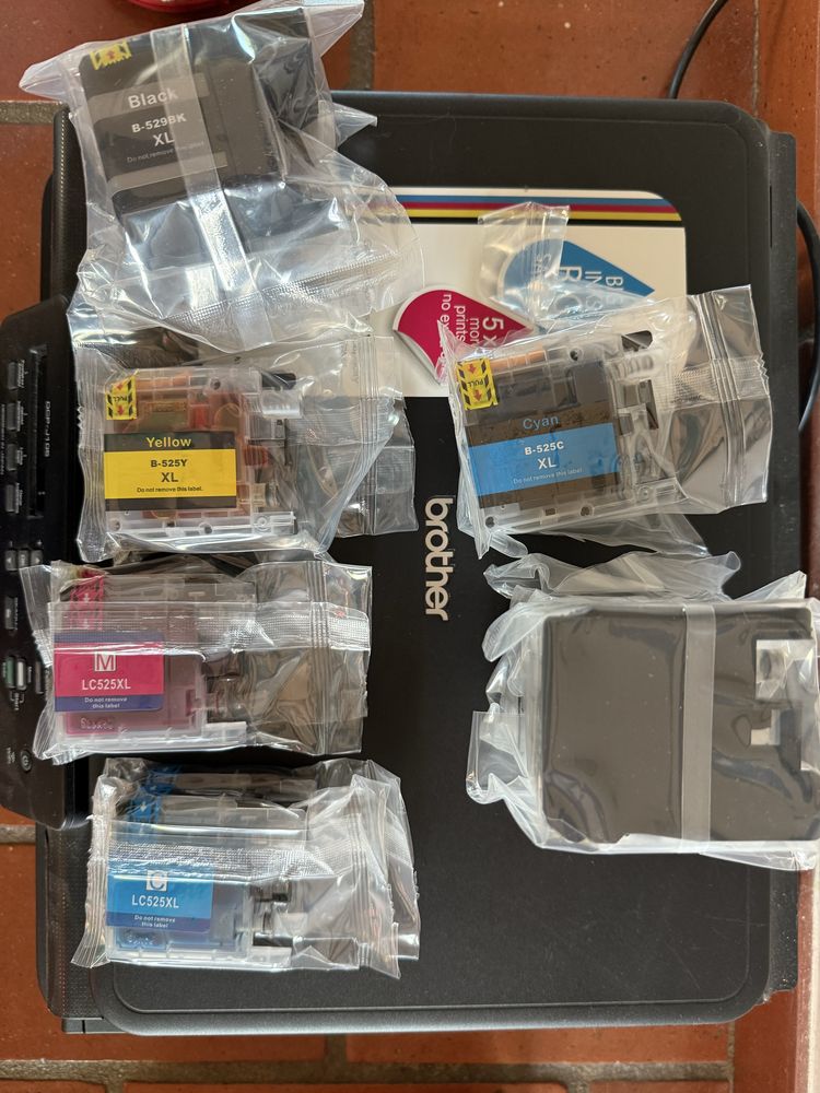 Drukarka Brother DCP-J105