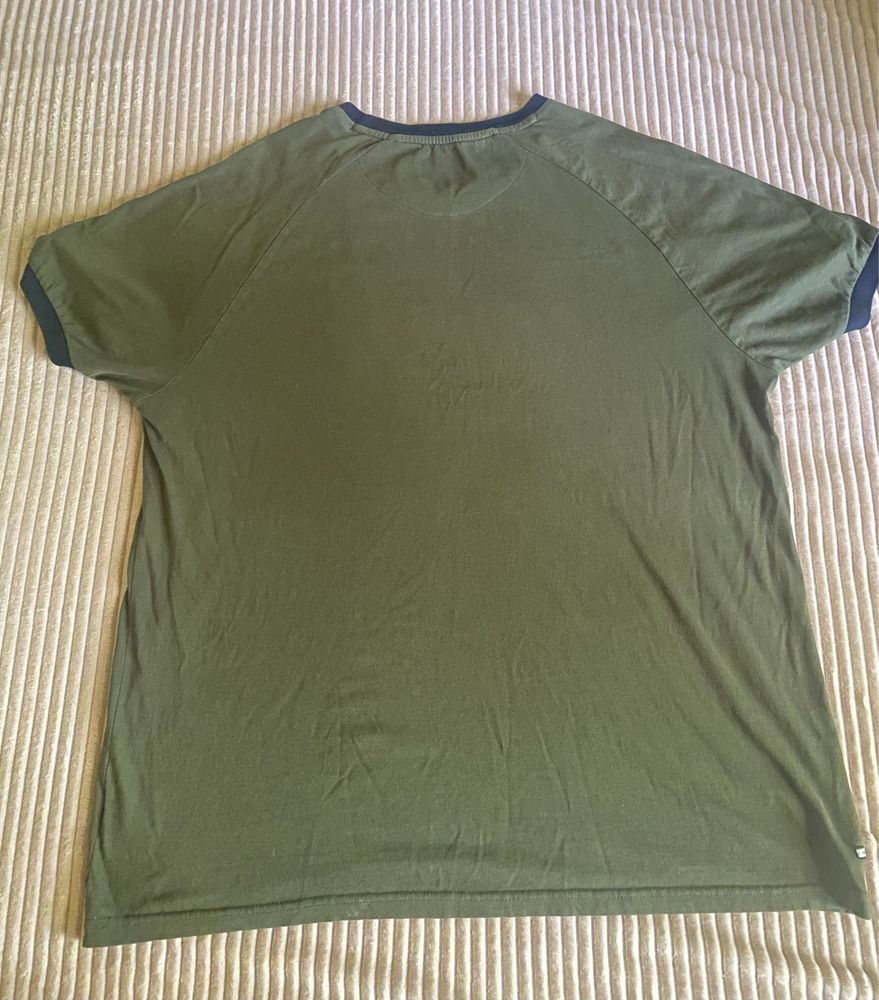 Продам фудболку WEEKEND OFFENDER