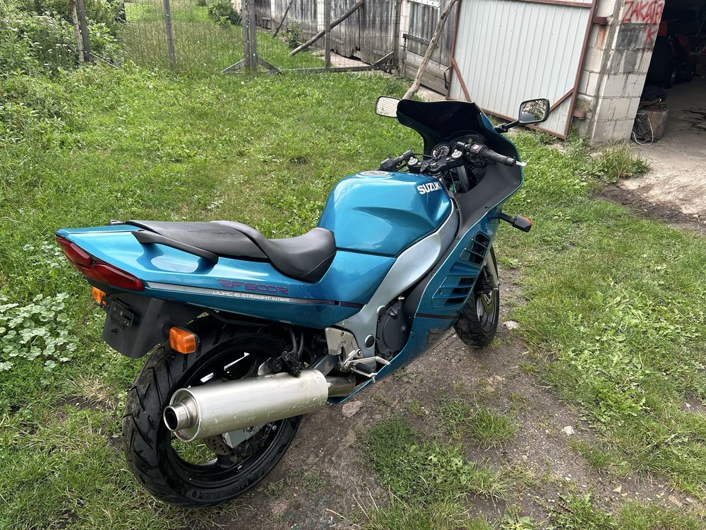 Suzuki RF 600 r stan bardzo dobry