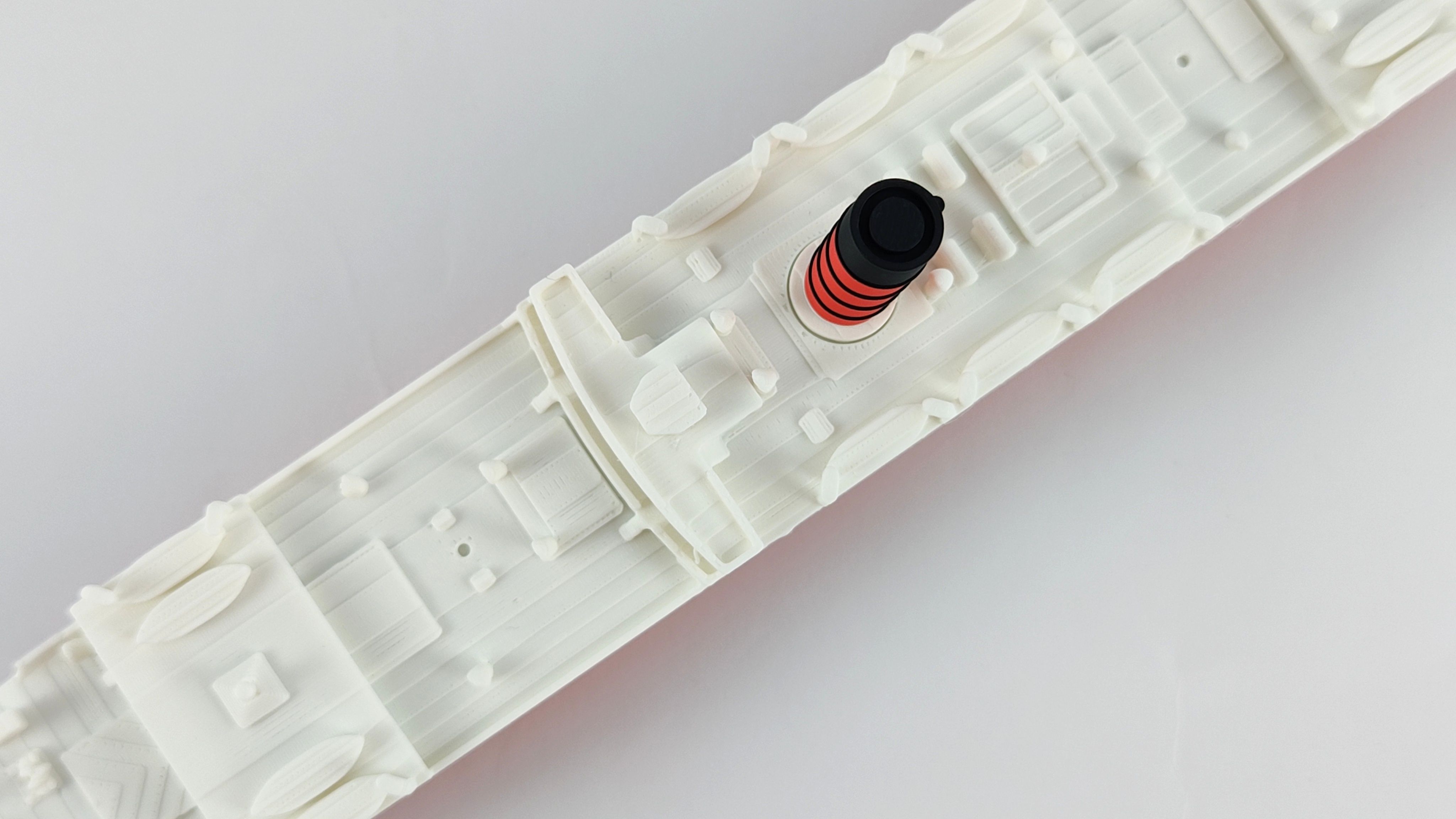 RMS Carpathia – druk 3D - 345mm (Skala 1:200) - metalowe wstawki