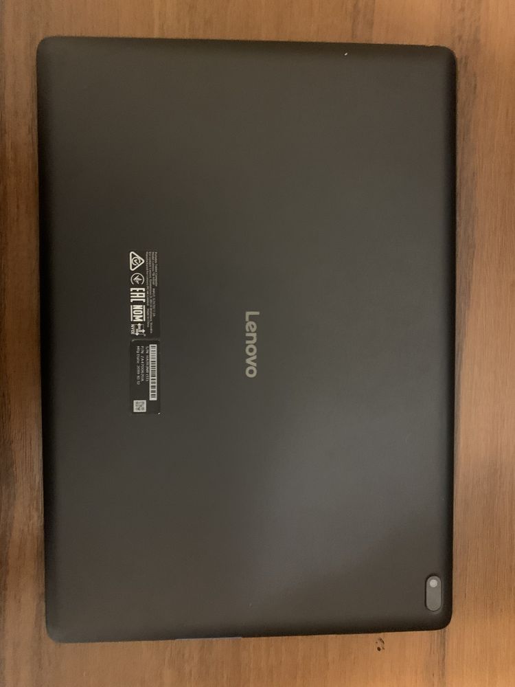 Продам планшет Lenovo Tab E10