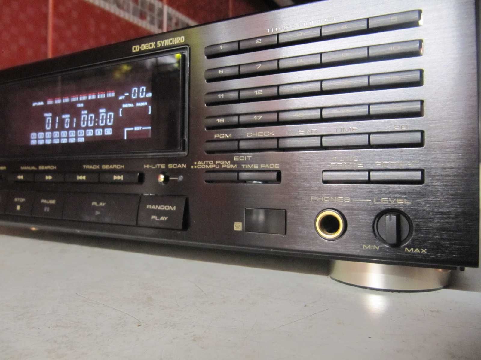 CD Проигрыватель PIONEER PD-7500 + Пульт ДУ (made in Japan)