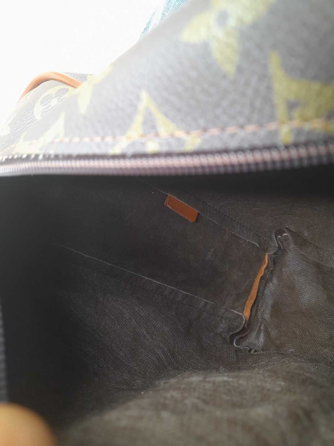 Фірменный рюкзак Louis Vuitton