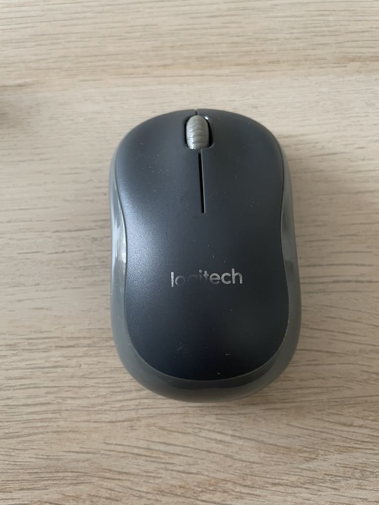 Mysz Logitech M185