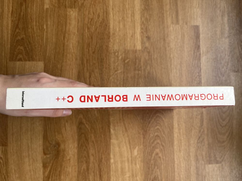 Podręcznik „Czysty Kod. Podręcznik dobrego programisty.”