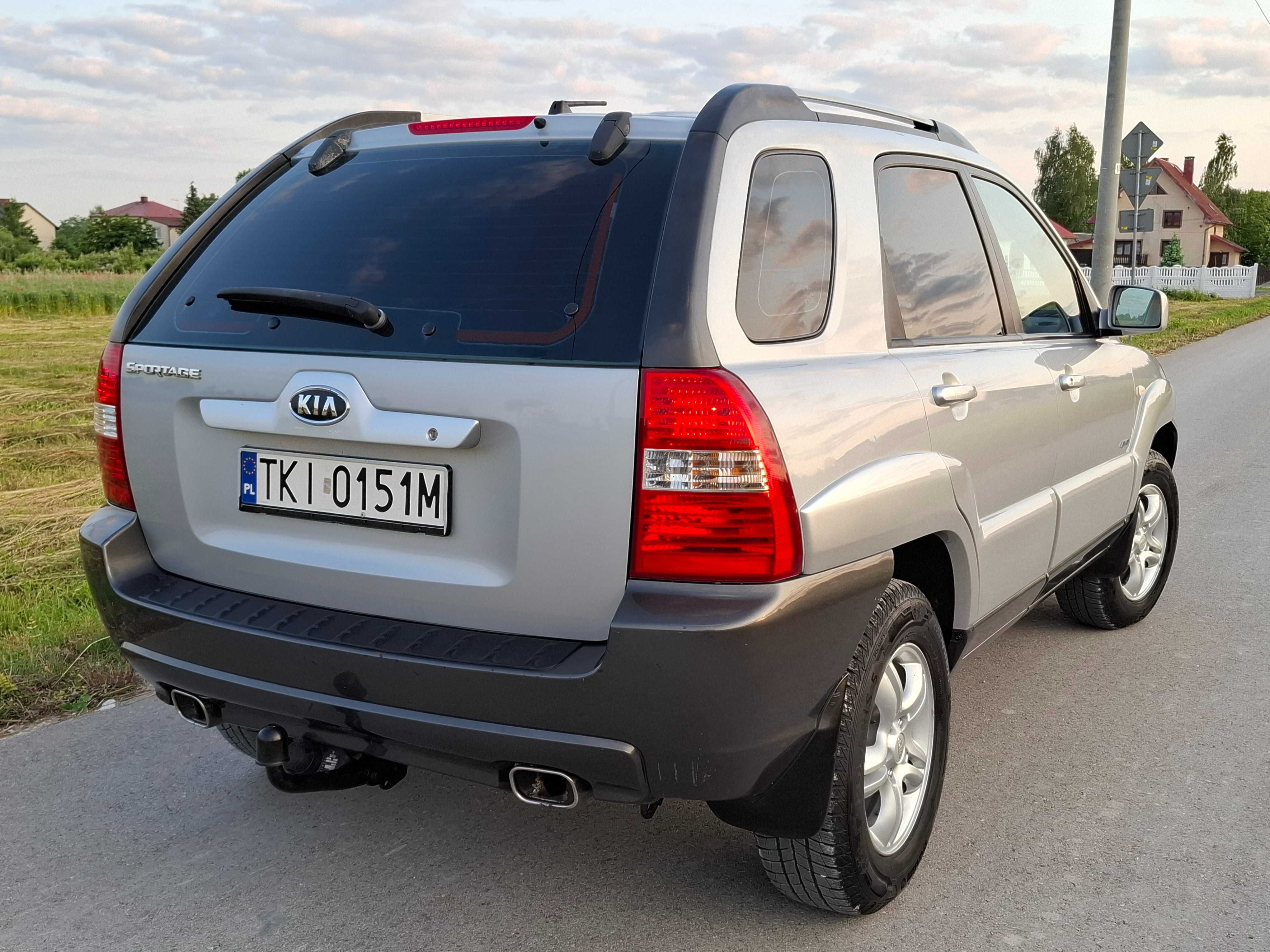 2.0 Diesel 140KM_Napęd 4x4_HAK_Bogata Wersja_Śliczny