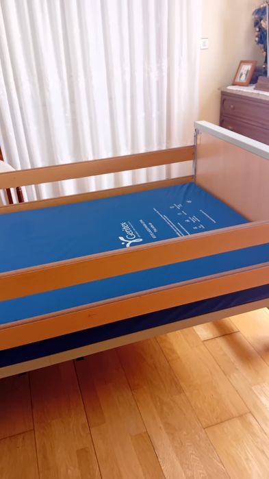 Cama articulada nova