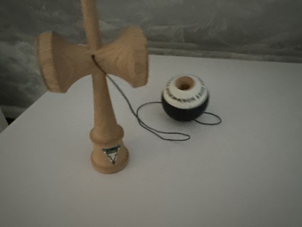 Kendama krom pop black