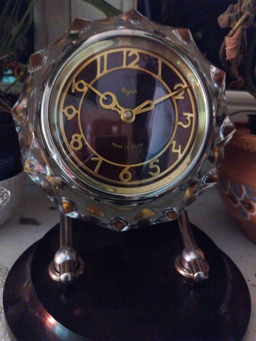 Zegar zsrr,dzialajacy cudowny do nowoczesnych wnętrz