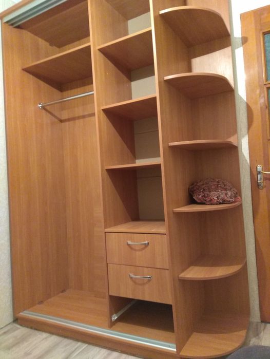 Зеркало.  Недорого.