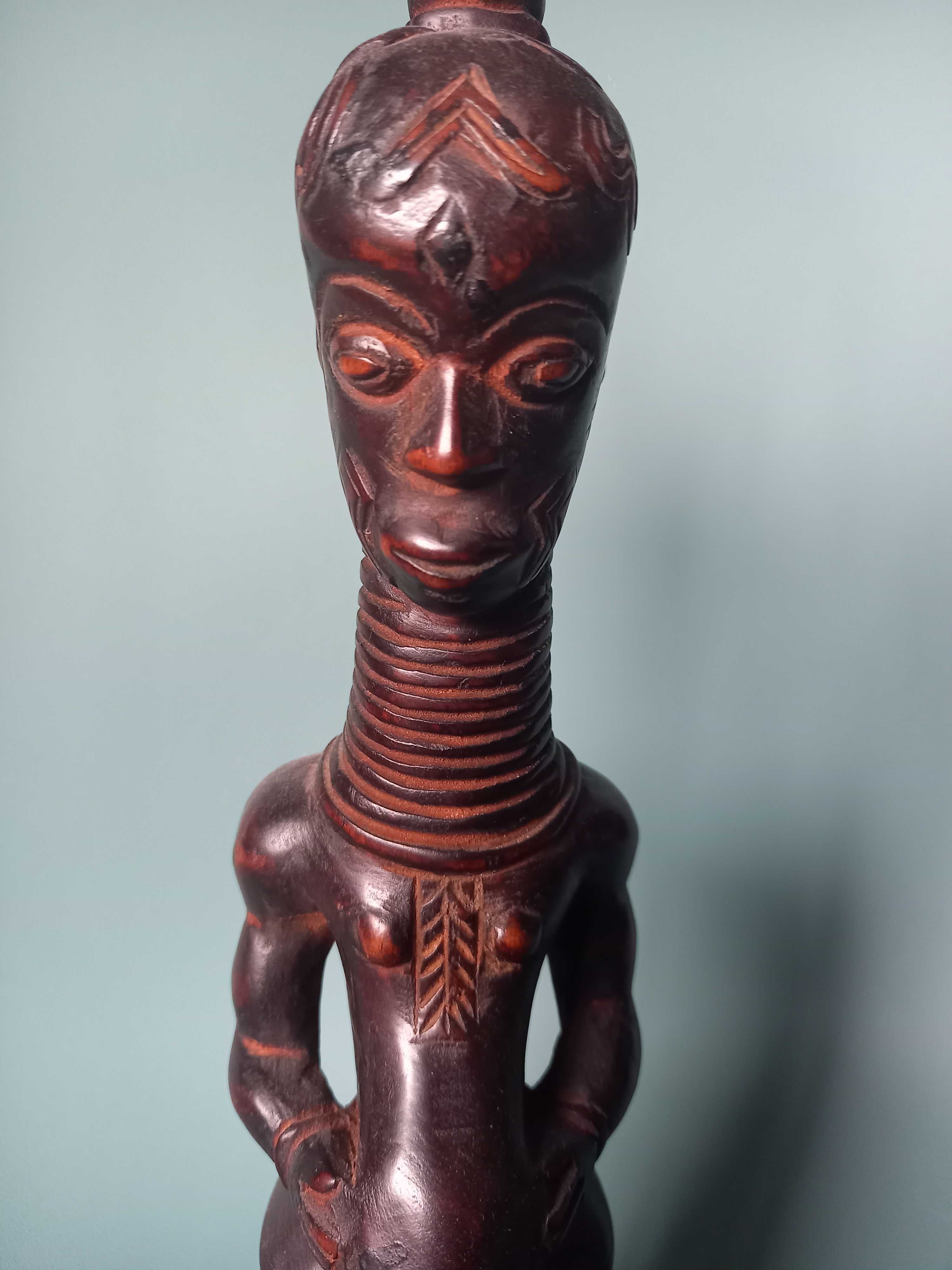 Arte africana figura