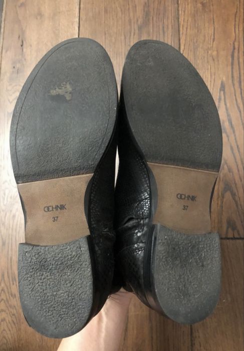 Ochnik botki 37 jak skóra węża, solidne