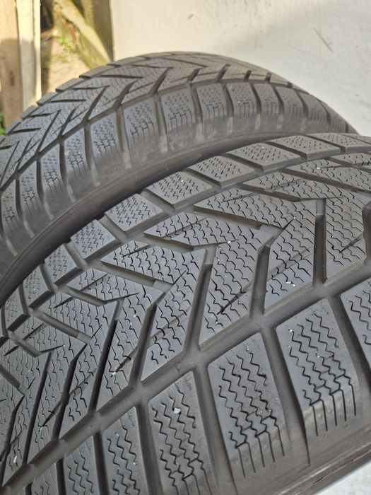 Шини 215/50/18, Vredestein  (308)