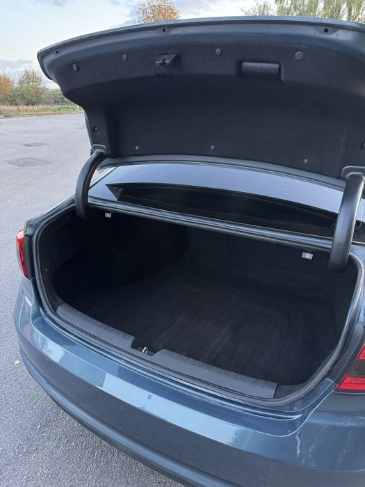 Хюндай соната Hyundai Sonata хмільник