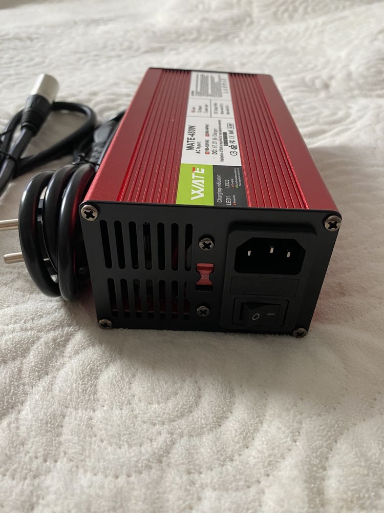 Szybka Ładowarka 60V 6A Li-On 3P XLR Charger зарядка