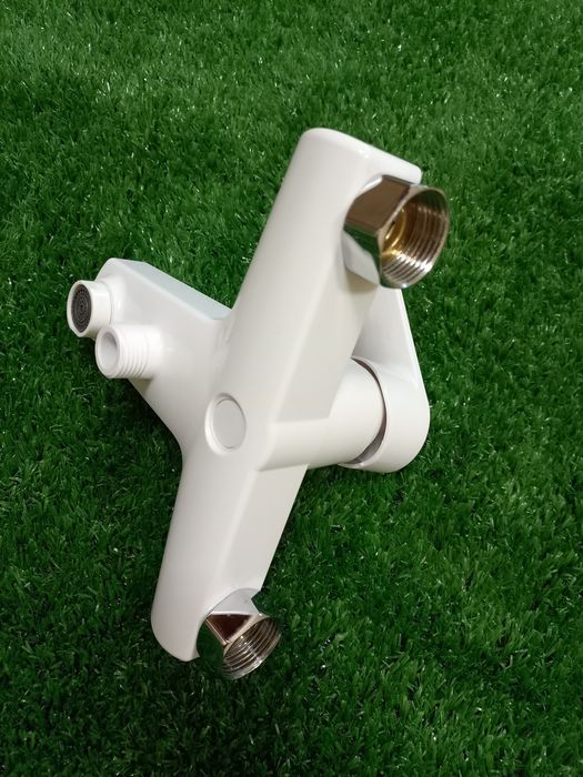 СУПЕР ПЛАСТИК ! Смеситель/змішувач/кран для ванны из пластика