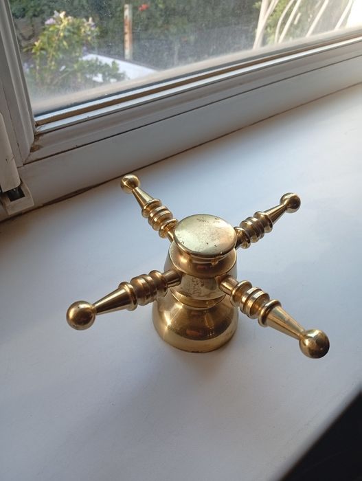 Продам справжню рулетку з казино