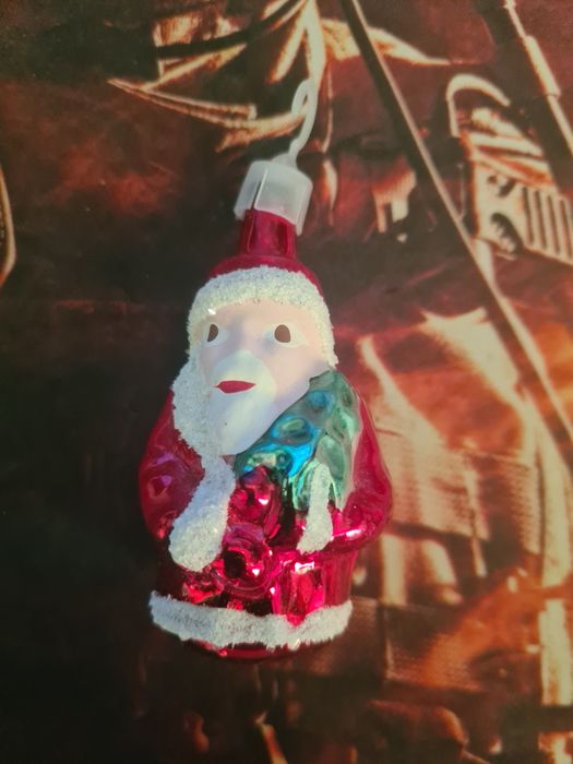 Bombki choinkowe Ręcznie malowane mikołaje z PRL nowe w pudełku 6szt.