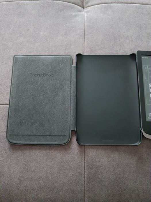 Czytnik PocketBook Touch HD 3 oryginalnym etui