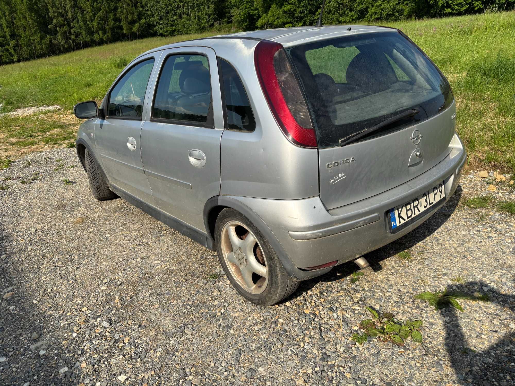 Opel Corsa DISEL 1248 cm3 2005 rok