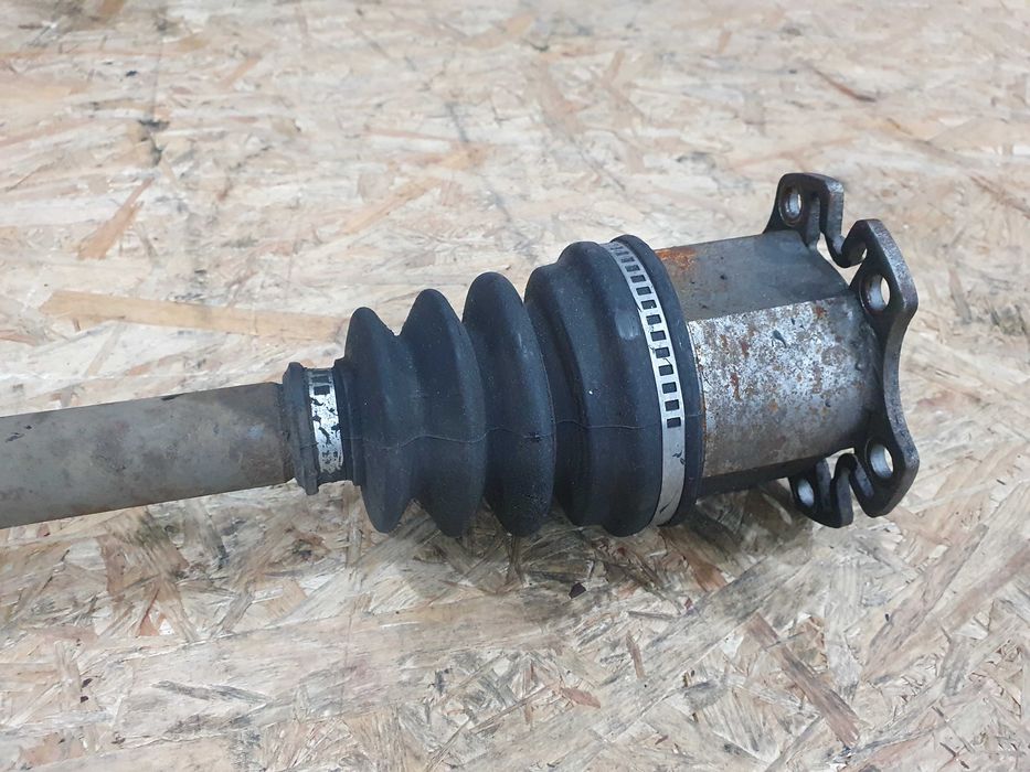 Pòłoś przegub lewa Vw Sharan 1 lift 06 r 2.0 tdi manualna sprawna