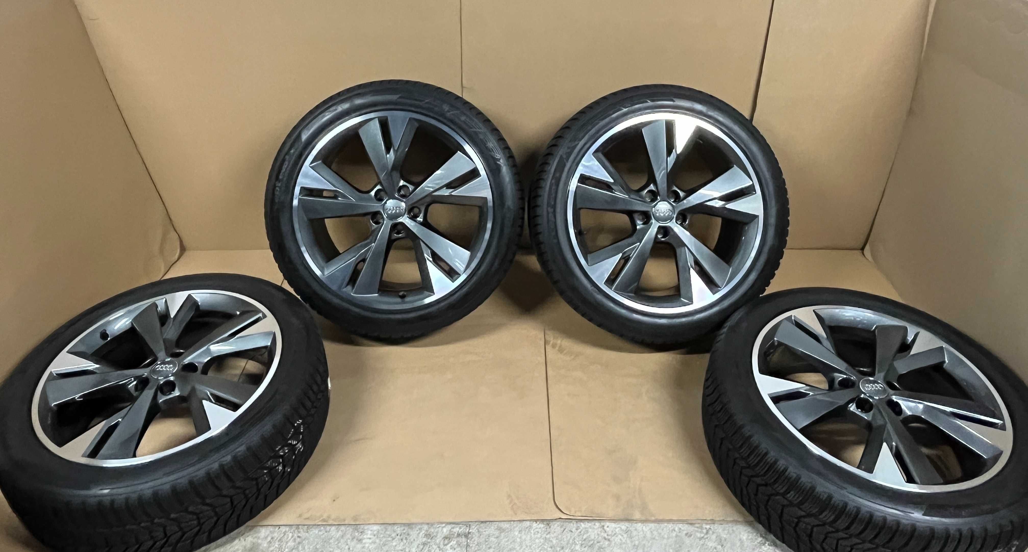 Koła Audi Q4 e-tron 89A601025E 89A601025M 8Jx20 9Jx20 Hankook zima