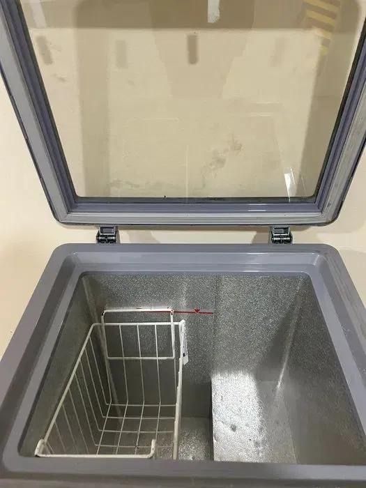 Equipamentos para comercio - maquina de gelado, arca gongeladora e POS