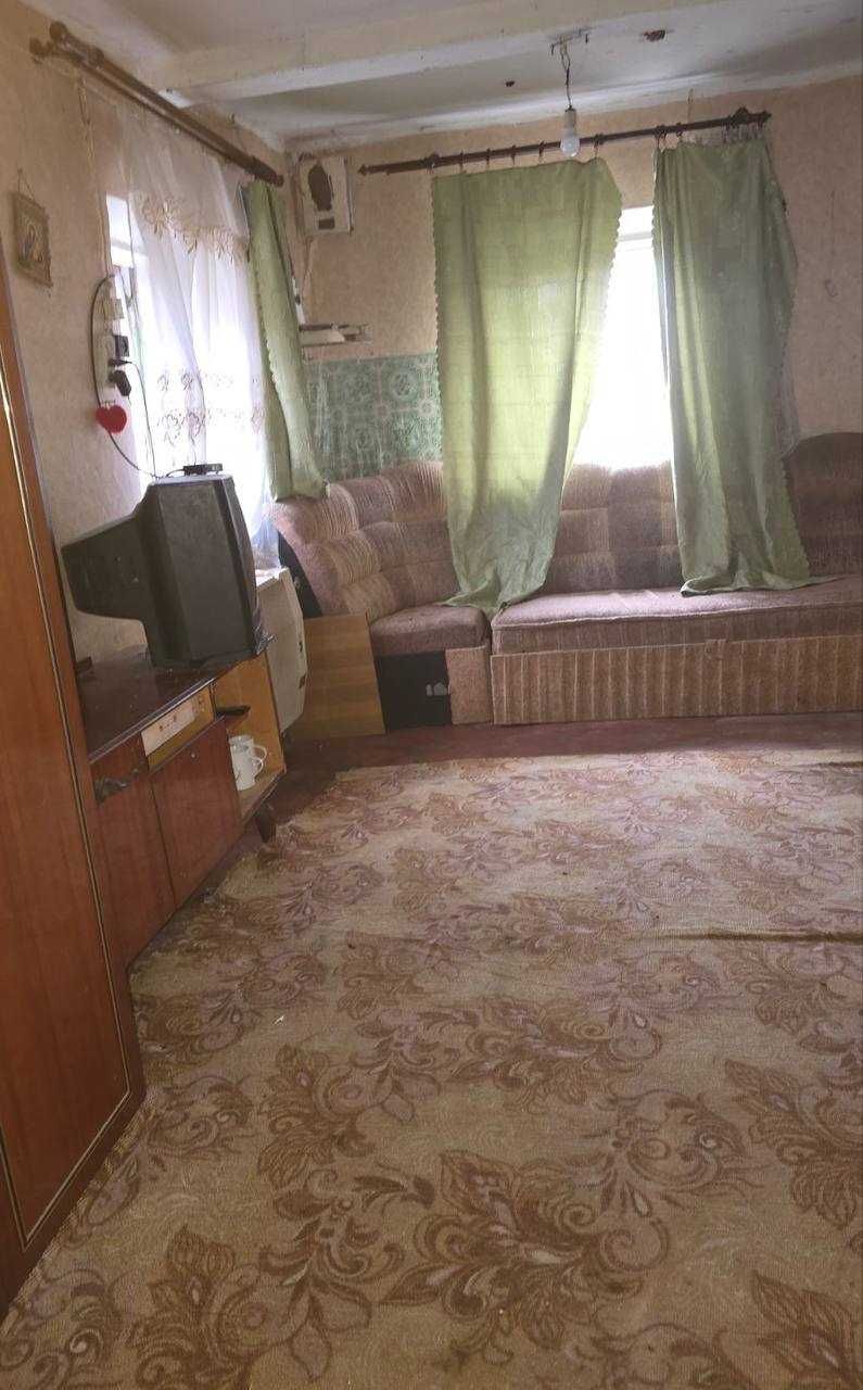 Продаж будинку та 25сот. с. Пирогівці Хмельницької обл.