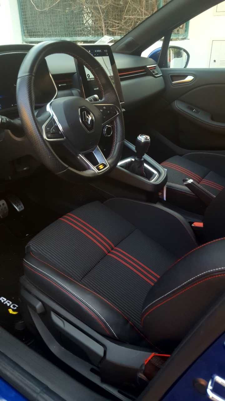Renault Clio V - RS Line 15.DCI 115cv