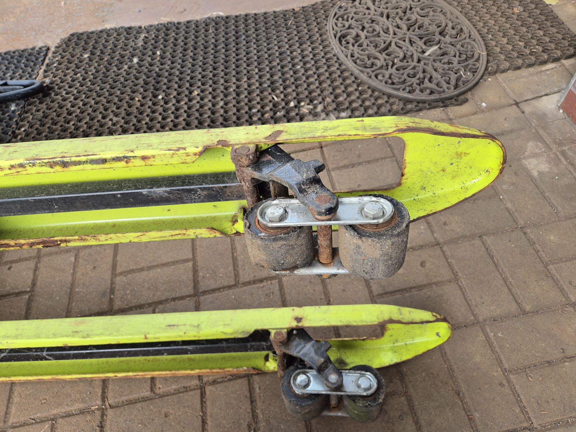 Super wozek paletowy 2200kg