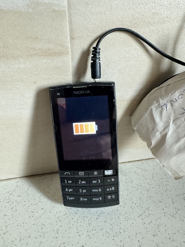 Nokia X3-02 używana ze starych czasów