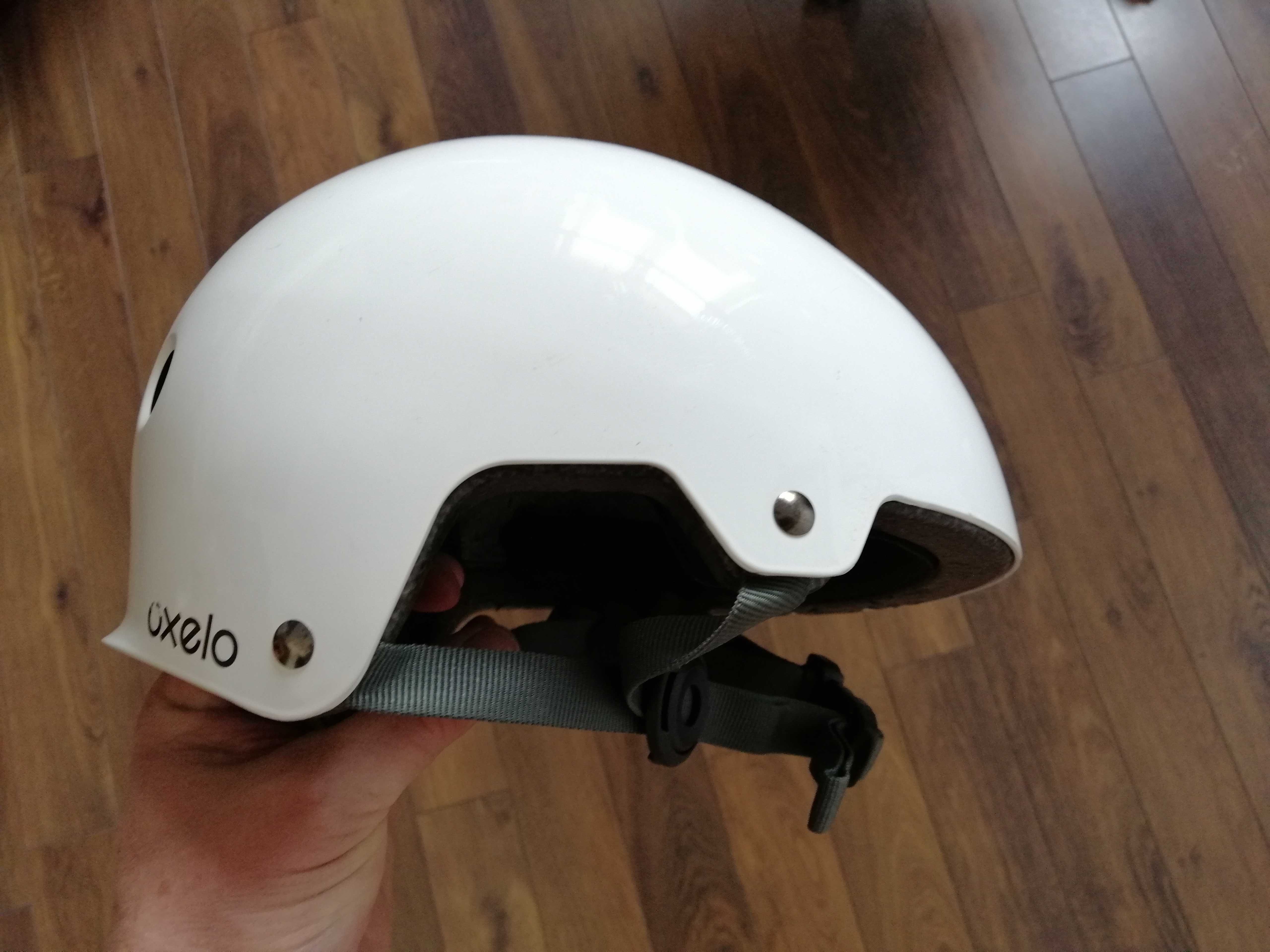 kask na rolki , rower itp marki oxelo