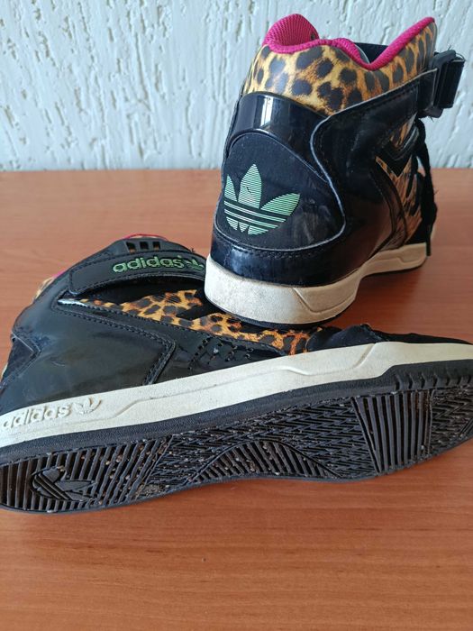 кросівки хайтопи