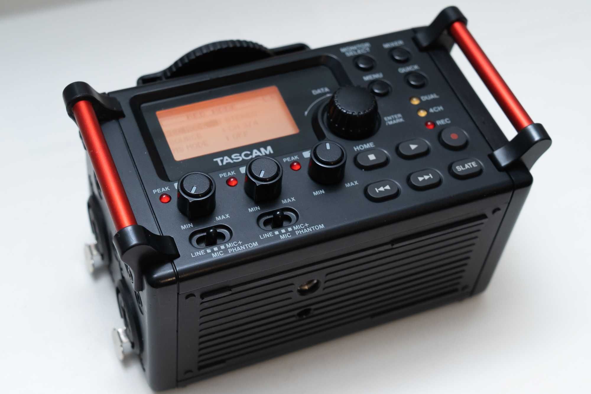 Tascam DR-60D MKII портативный аудиомикшер рекордер