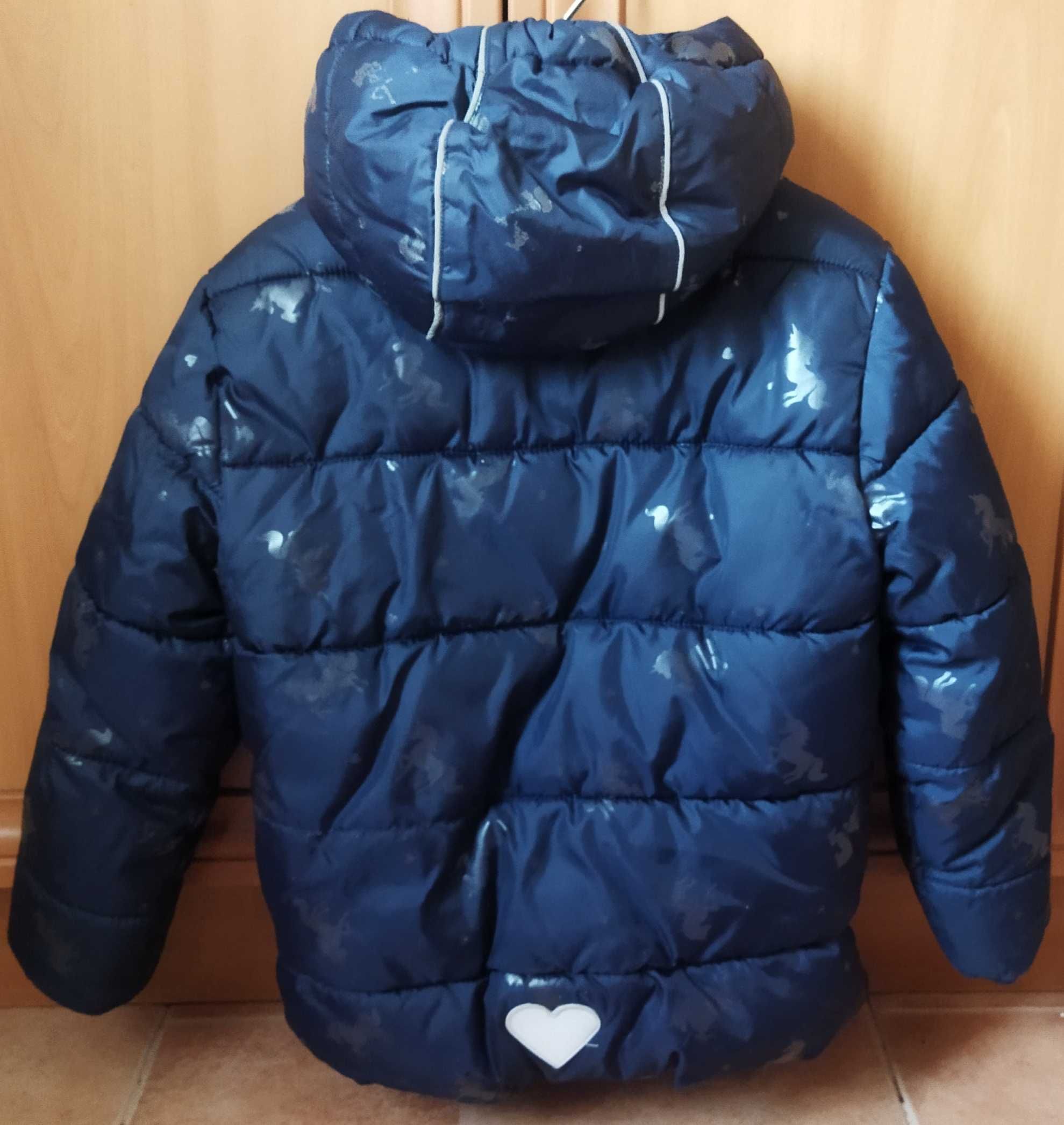 Фірмова тепла зимова куртка на 122 см