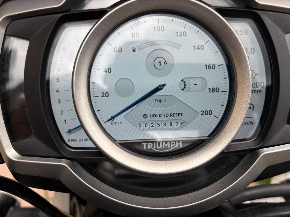 Мотоцикл Triumph Scrambler 1200 XC. З доставкою по Україні.