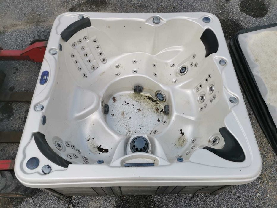 Jacuzzi Używane elektryczne sprawne Balia wodna Transport Wanna Hydro