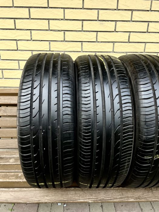 Шини резина R18 215.55 контененталь комплект