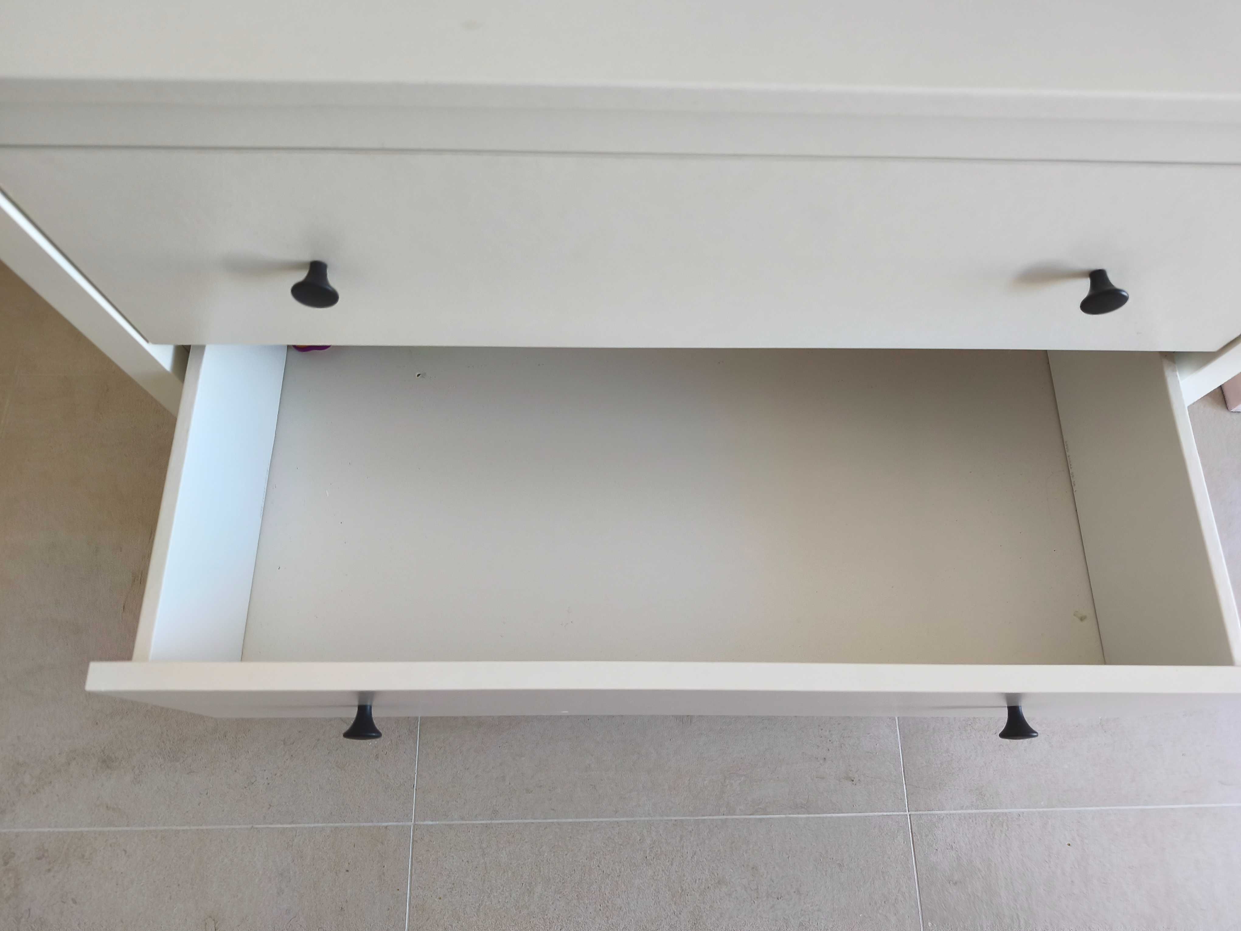 Cómoda Koppang IKEA