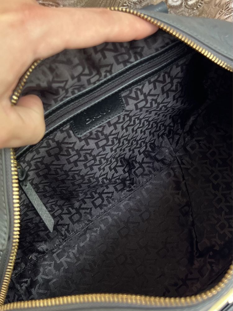 Сумка сумочка натуральная кожа страуса на плечо DKNY Donna Karan