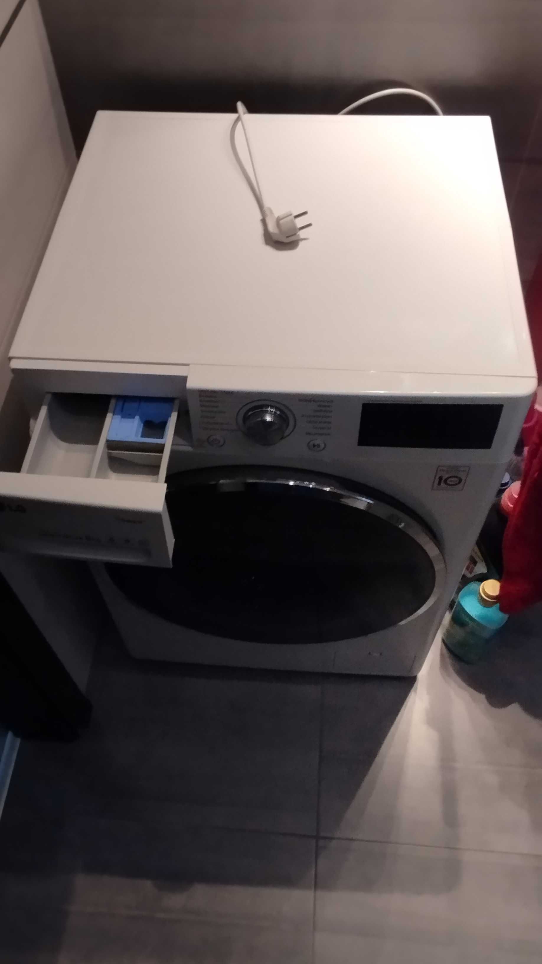 Pralka LG Direct Drive 8kg