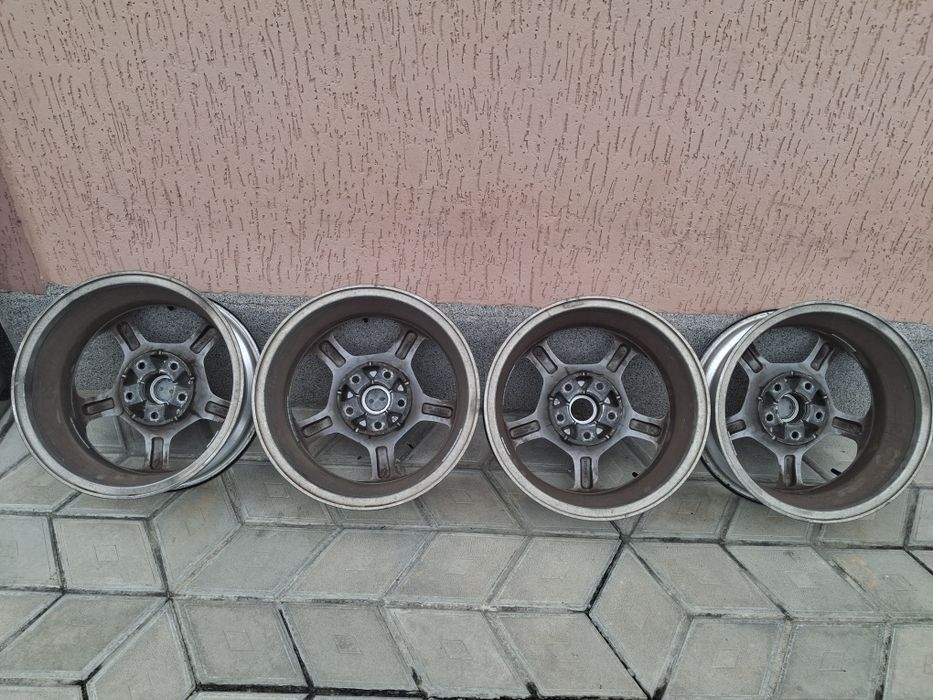 Оригінальні диски титани Nissan Leaf 5/114.3 R16