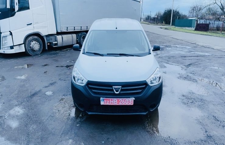 Продається вантажівка Dacia dokker