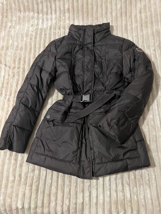 Куртка фирменная , выглядае Дуже класно