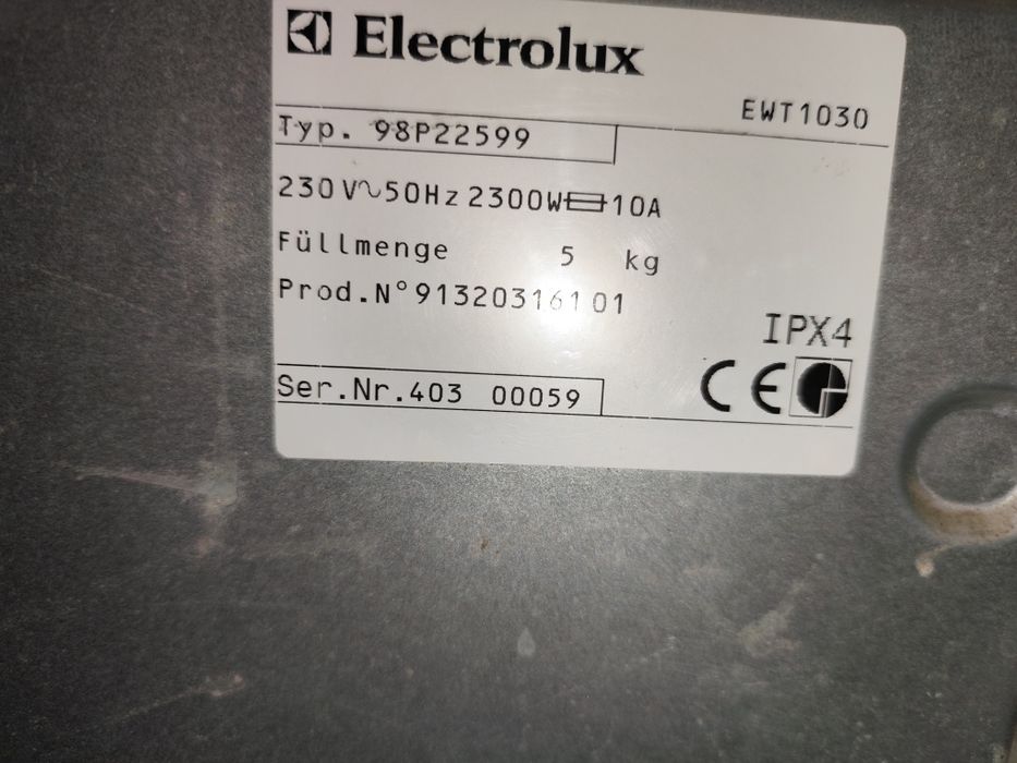 Пральна машина Electrolux ewt1030