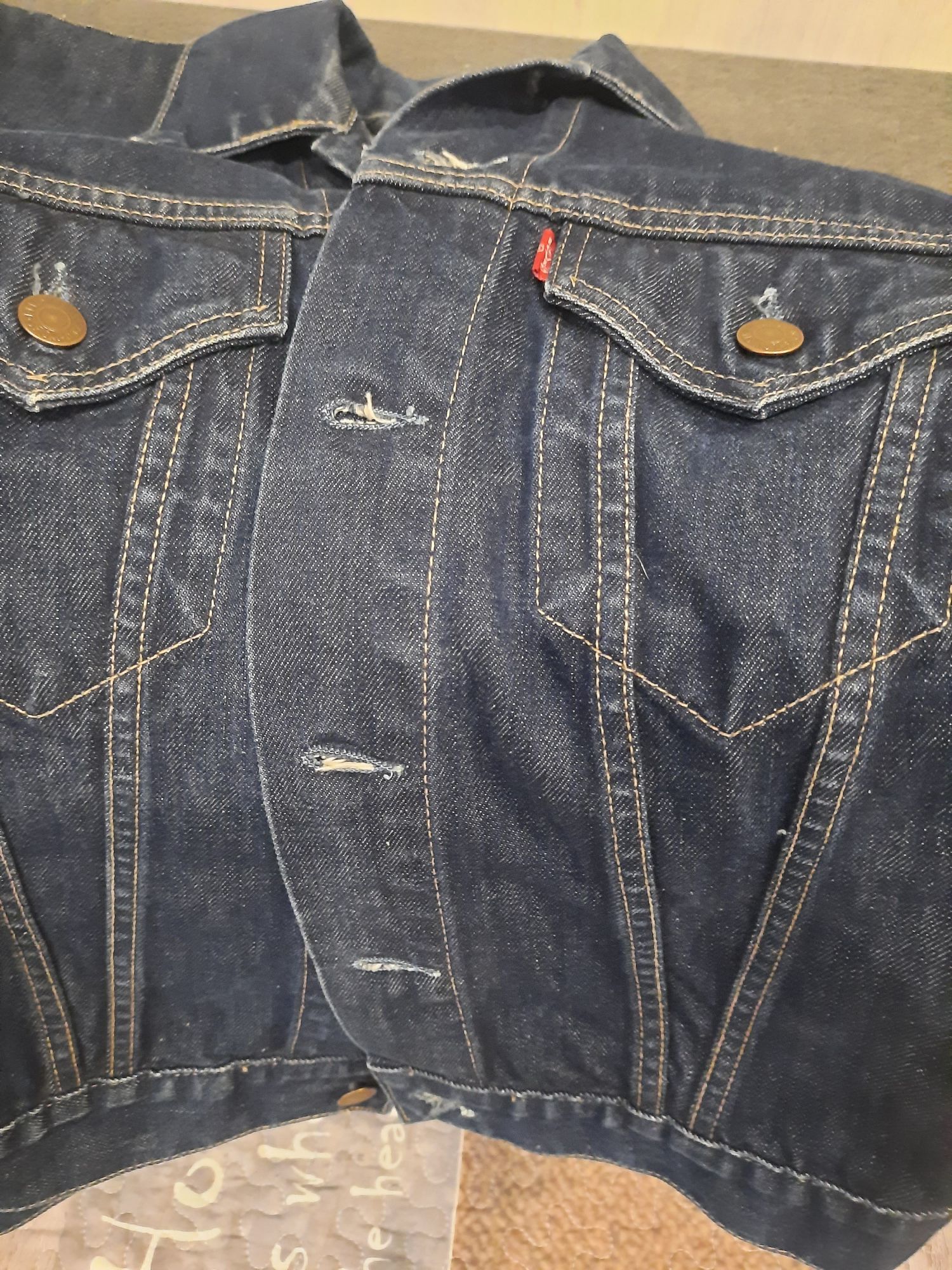 Джинсова курточка Levis